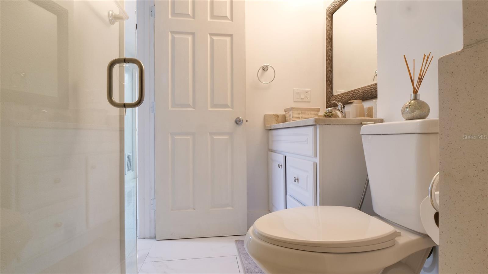 Image 19 of 57 For 1307 Normandy Circle