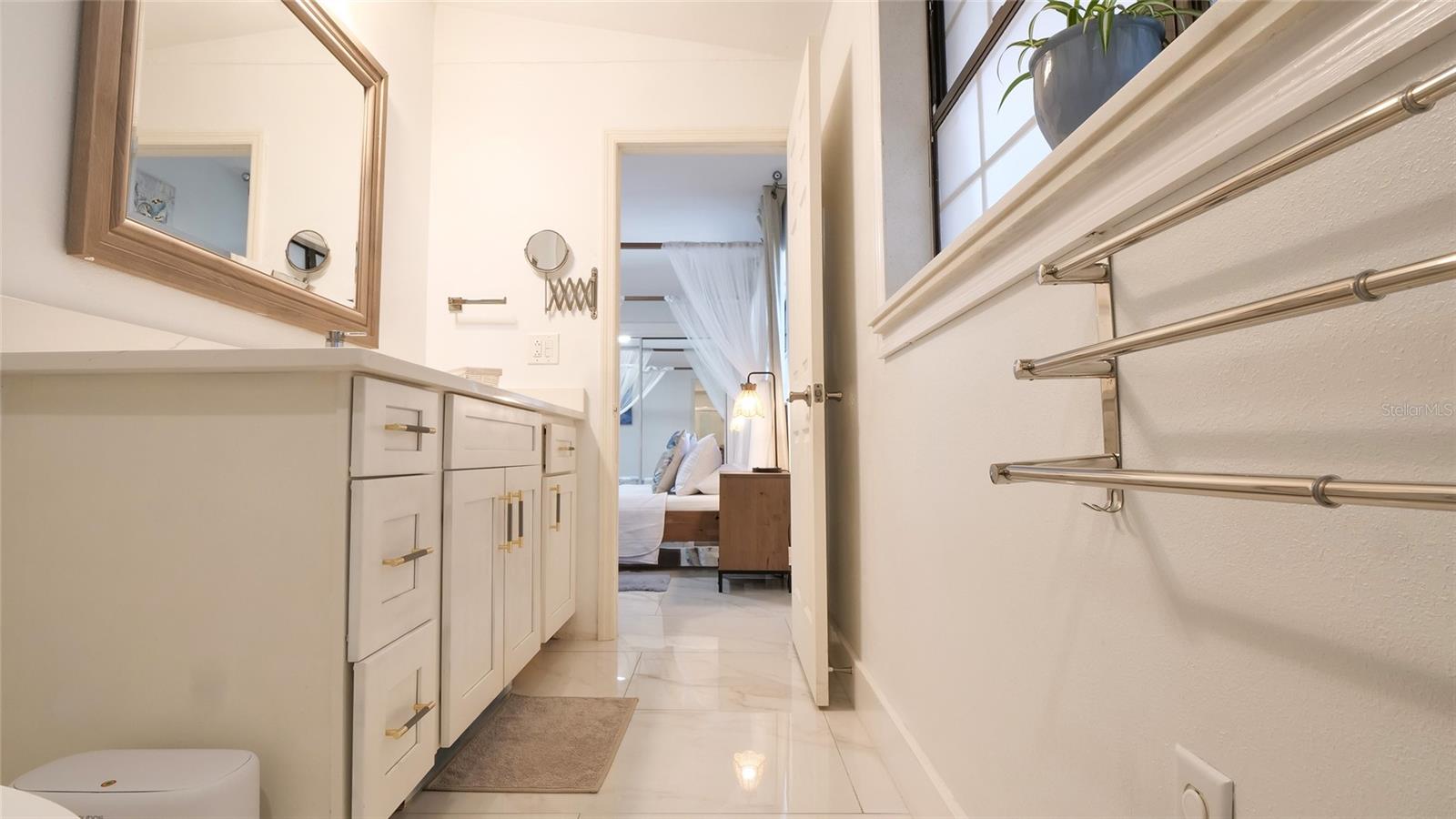 Image 25 of 57 For 1307 Normandy Circle