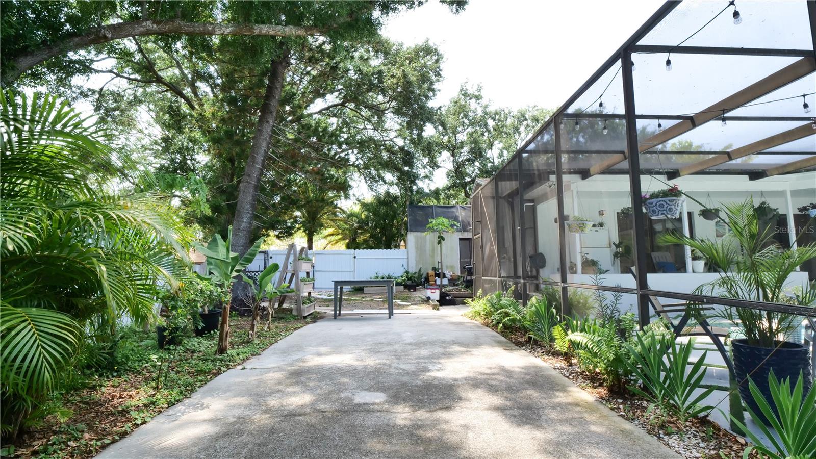 Image 30 of 57 For 1307 Normandy Circle