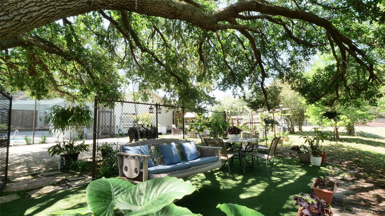 Image 51 of 57 For 1307 Normandy Circle