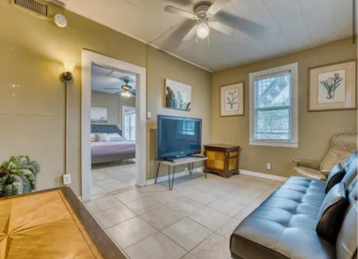 Image 5 of 10 For 1741 1st Street S