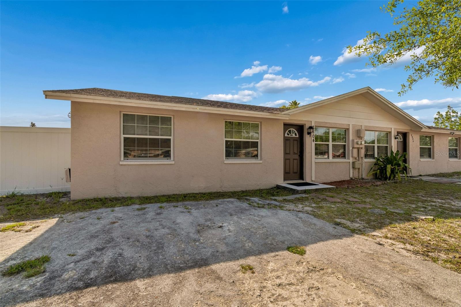 Image 2 of 27 For 8804 Briar Hollow Court