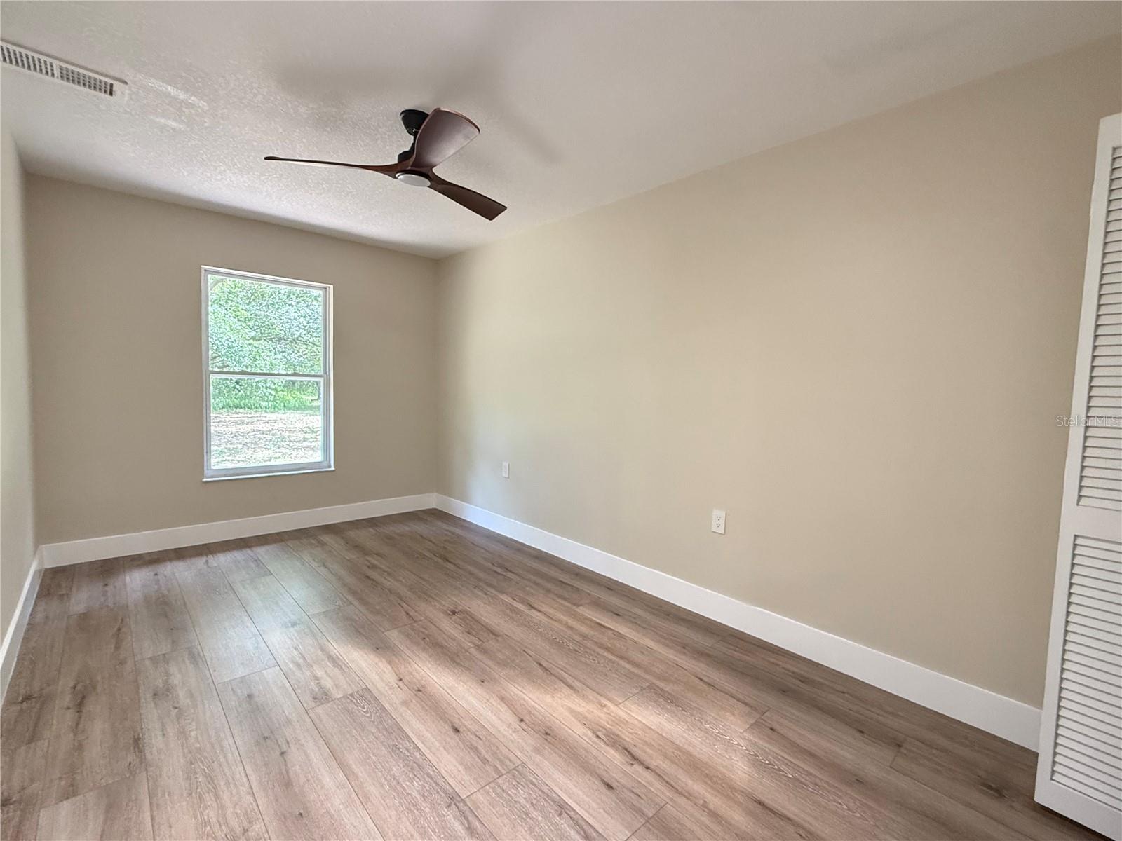 Image 16 of 58 For 10501 Hardwood Court