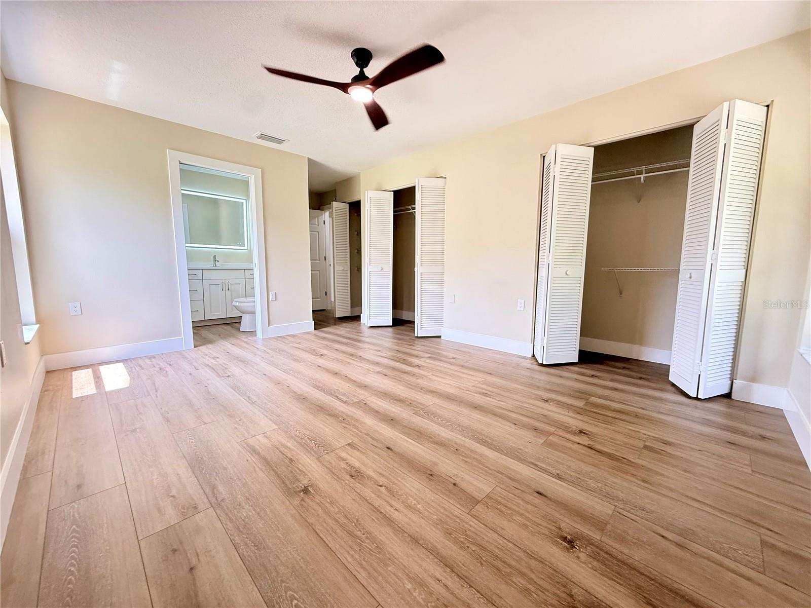 Image 17 of 58 For 10501 Hardwood Court