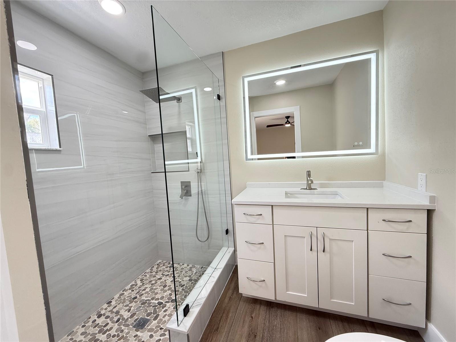 Image 21 of 58 For 10501 Hardwood Court