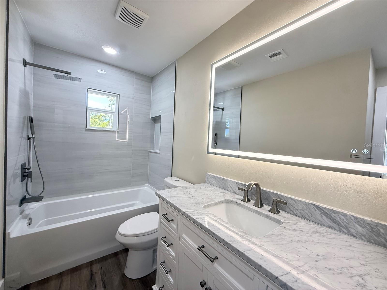 Image 24 of 58 For 10501 Hardwood Court