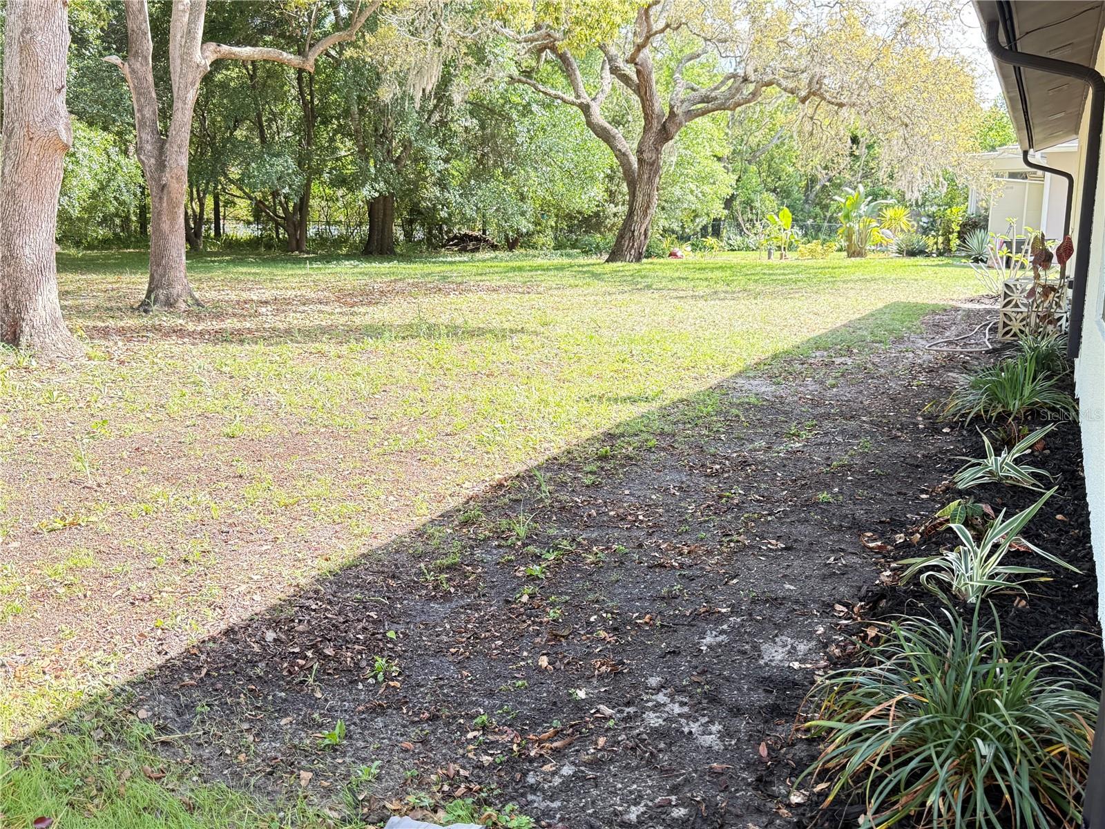 Image 28 of 58 For 10501 Hardwood Court