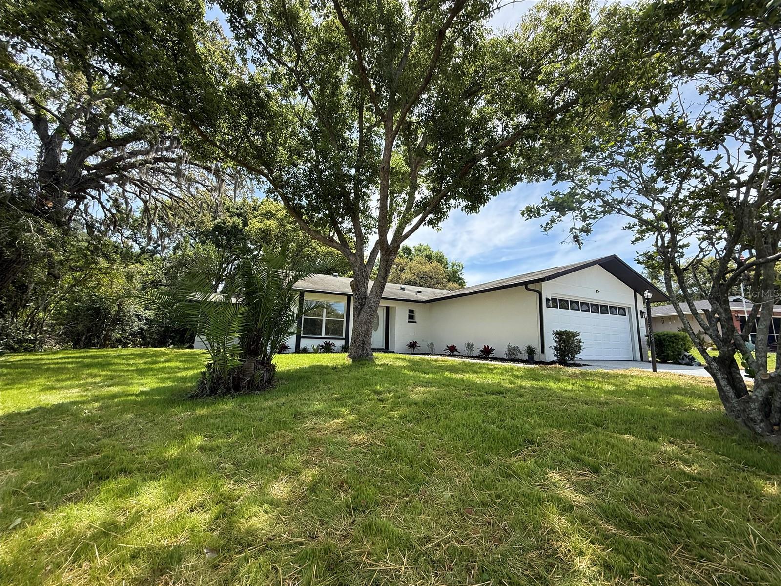 Image 3 of 58 For 10501 Hardwood Court