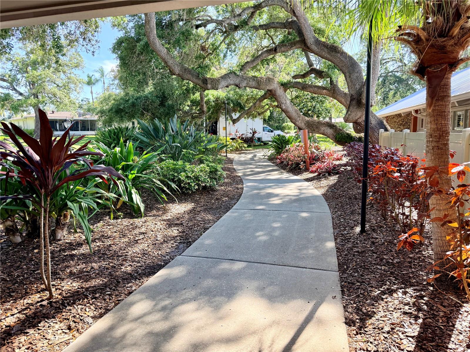 Image 35 of 58 For 10501 Hardwood Court