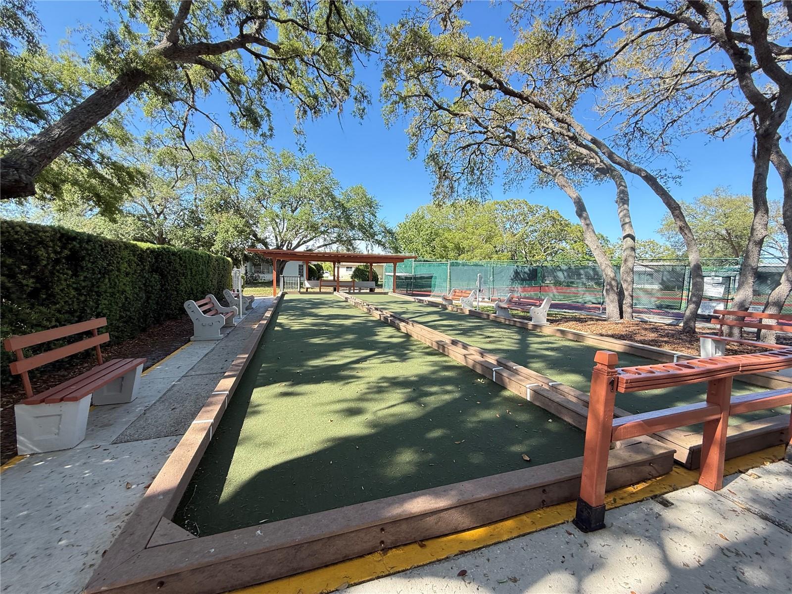 Image 54 of 58 For 10501 Hardwood Court