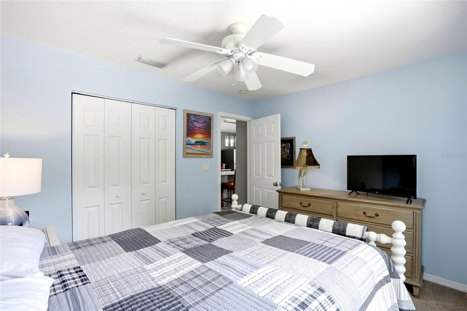 Image 36 of 100 For 13227 110th Avenue