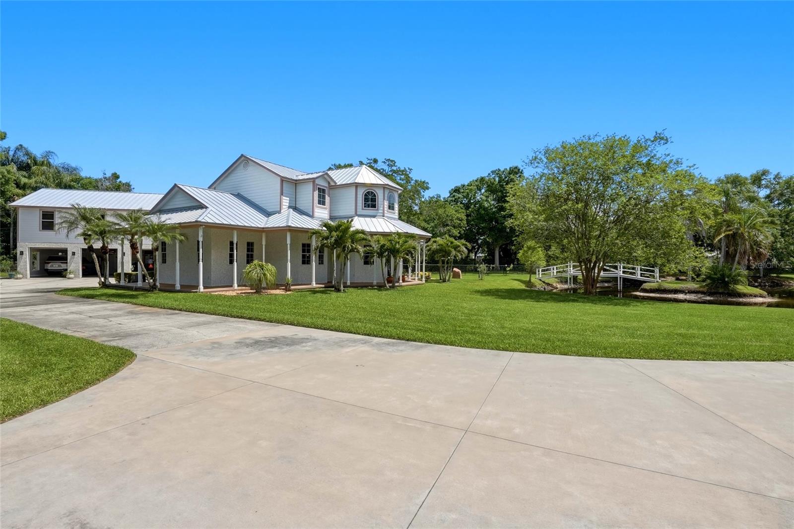 Image 38 of 100 For 13227 110th Avenue