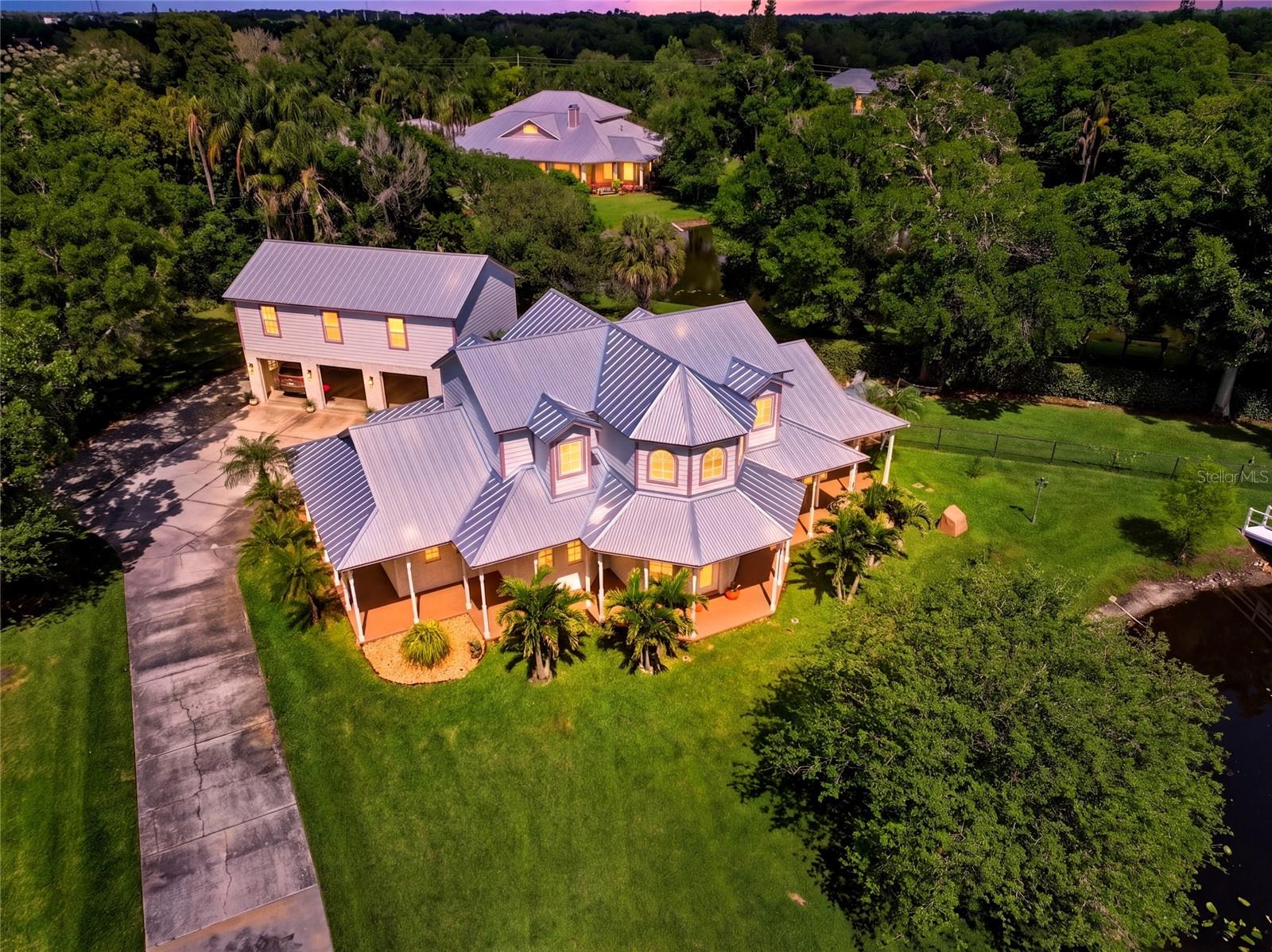 Image 6 of 100 For 13227 110th Avenue