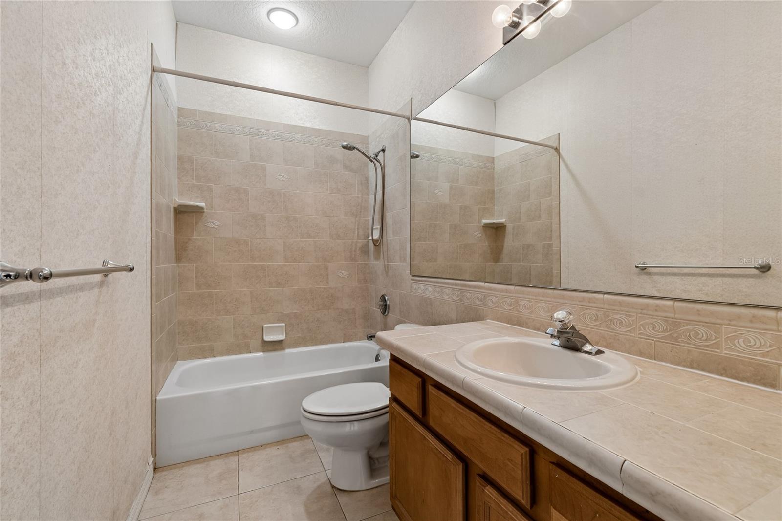 Image 11 of 19 For 2204 Elizabeth Way