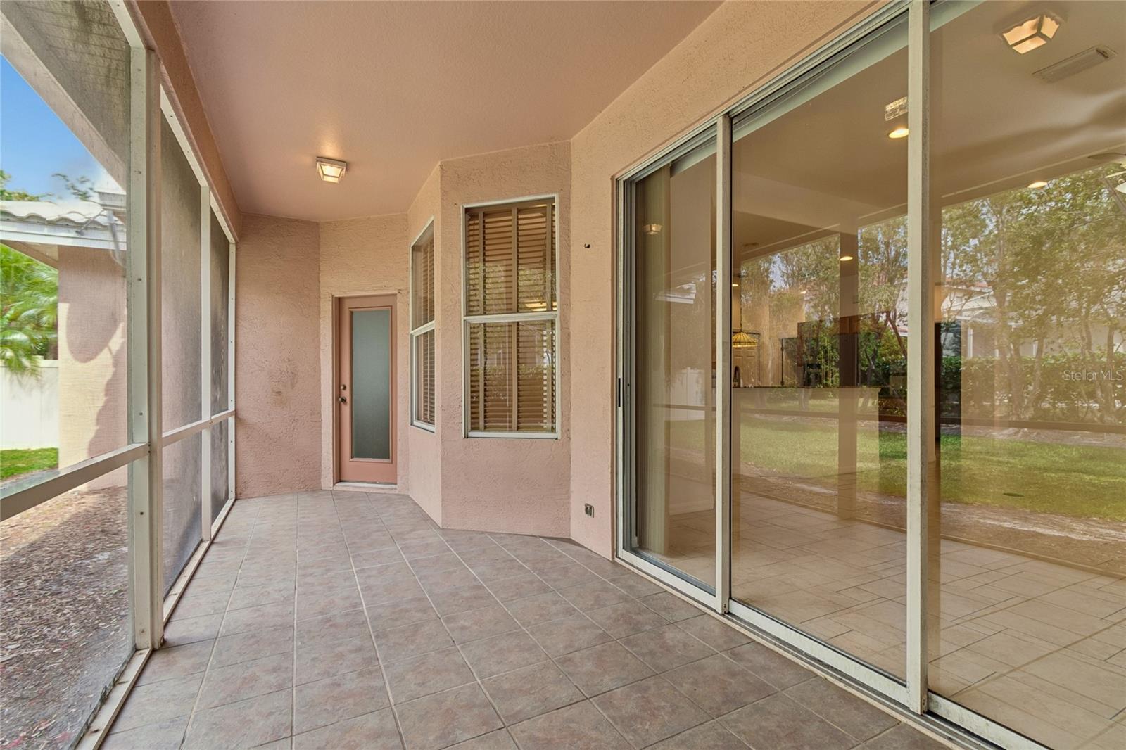 Image 15 of 19 For 2204 Elizabeth Way