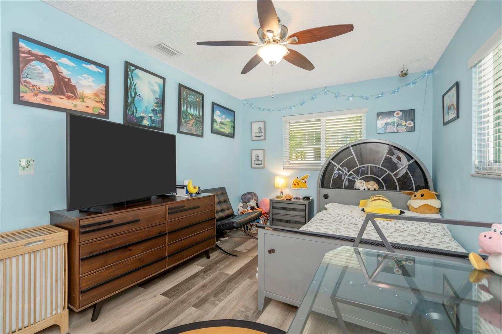 Image 13 of 25 For 302 Limona Road