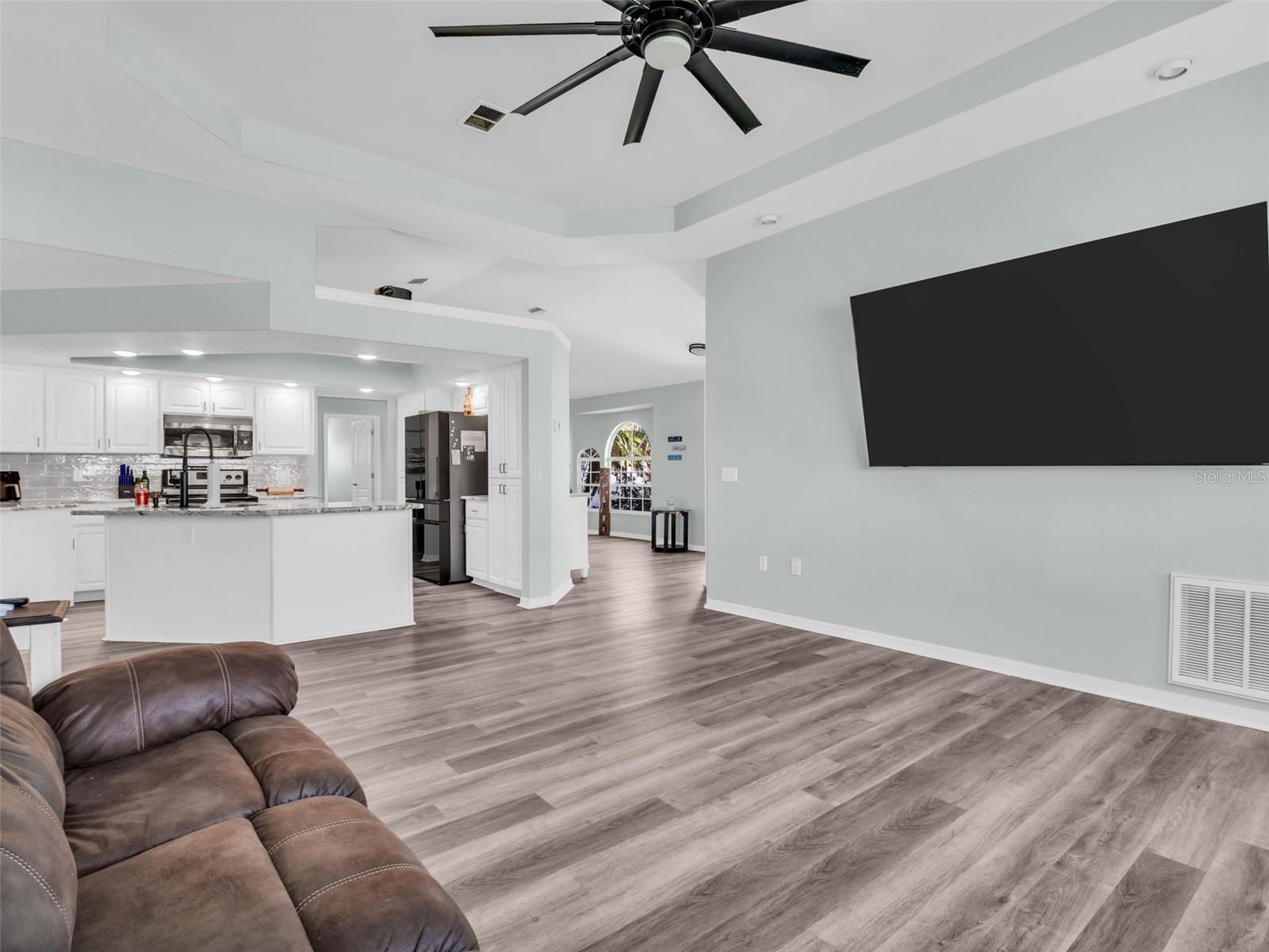 Image 6 of 55 For 13635 Muffin Court