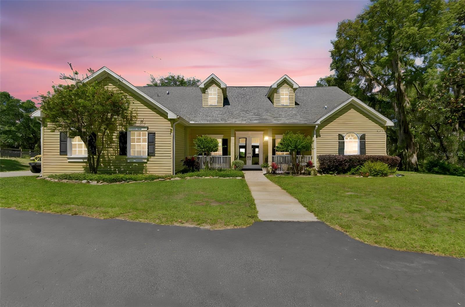 Image 2 of 54 For 22535 Skyview Circle