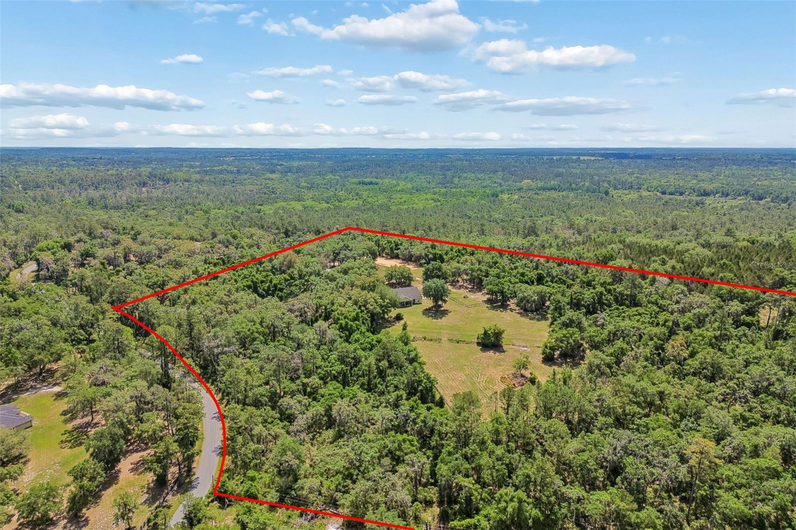 Image 49 of 54 For 22535 Skyview Circle