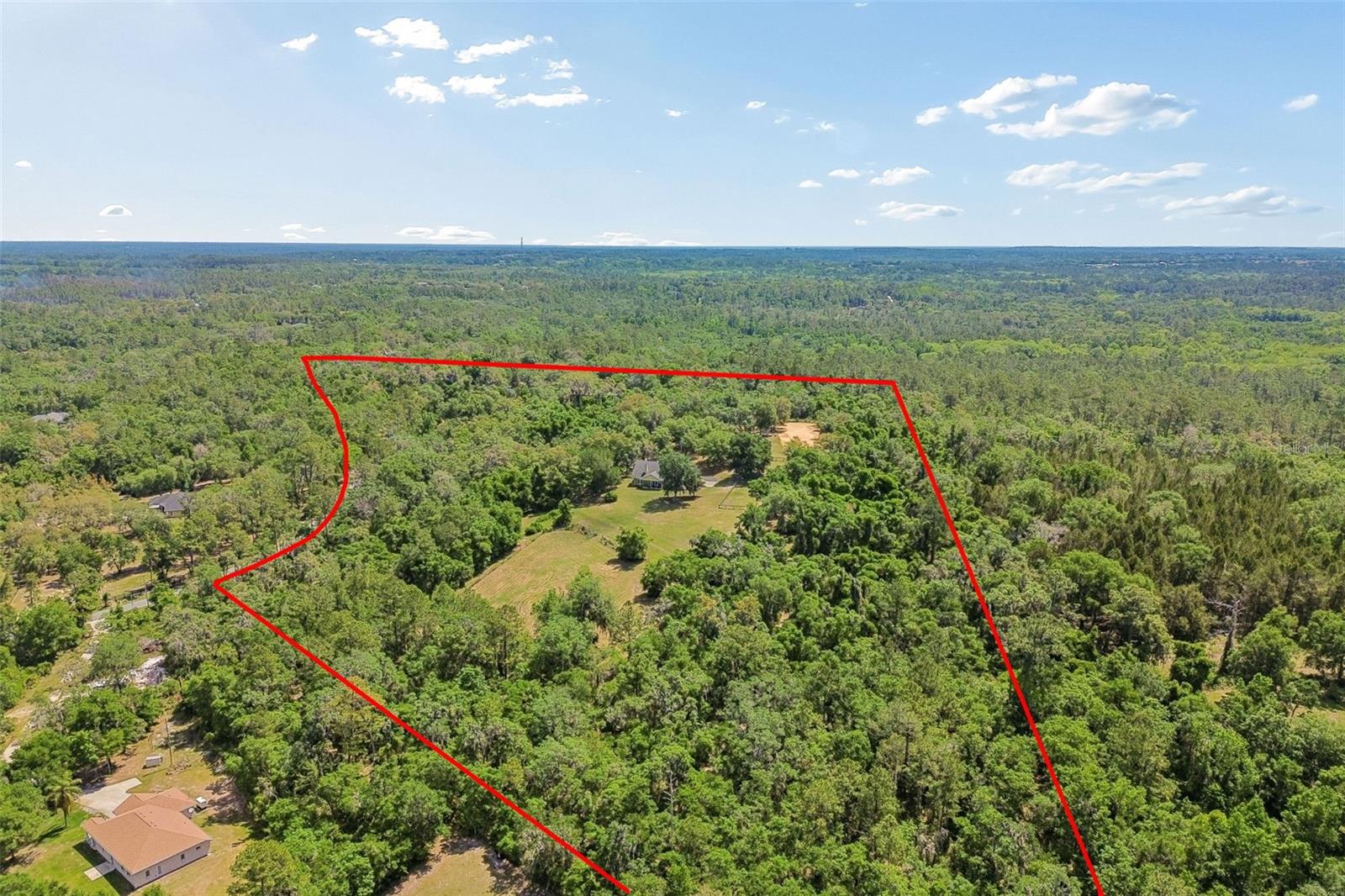 Image 50 of 54 For 22535 Skyview Circle