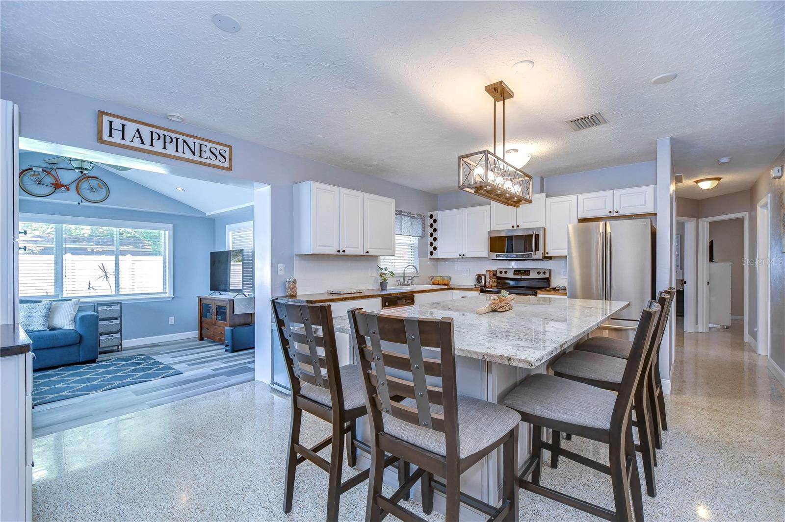 Image 13 of 48 For 5635 24th Avenue N