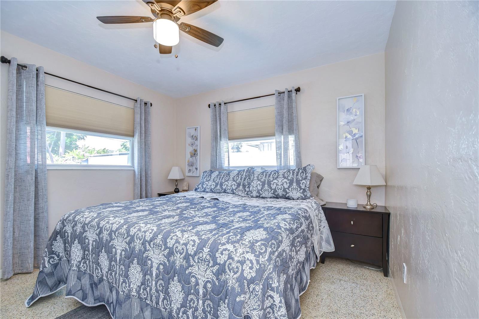 Image 28 of 48 For 5635 24th Avenue N