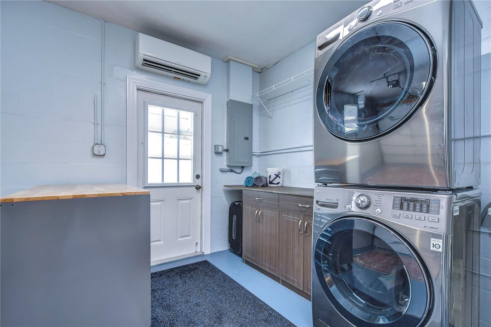 Image 32 of 48 For 5635 24th Avenue N