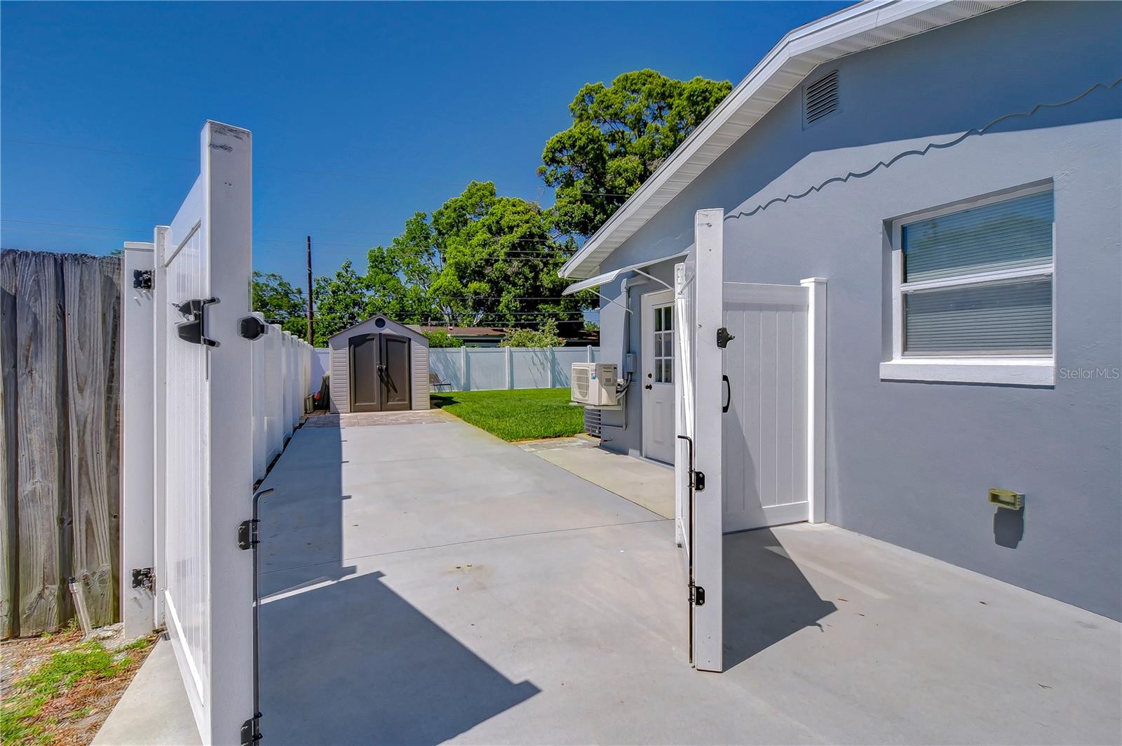 Image 34 of 48 For 5635 24th Avenue N