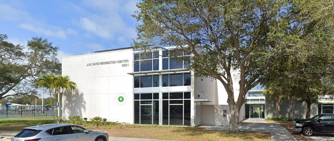 Image 40 of 48 For 5635 24th Avenue N