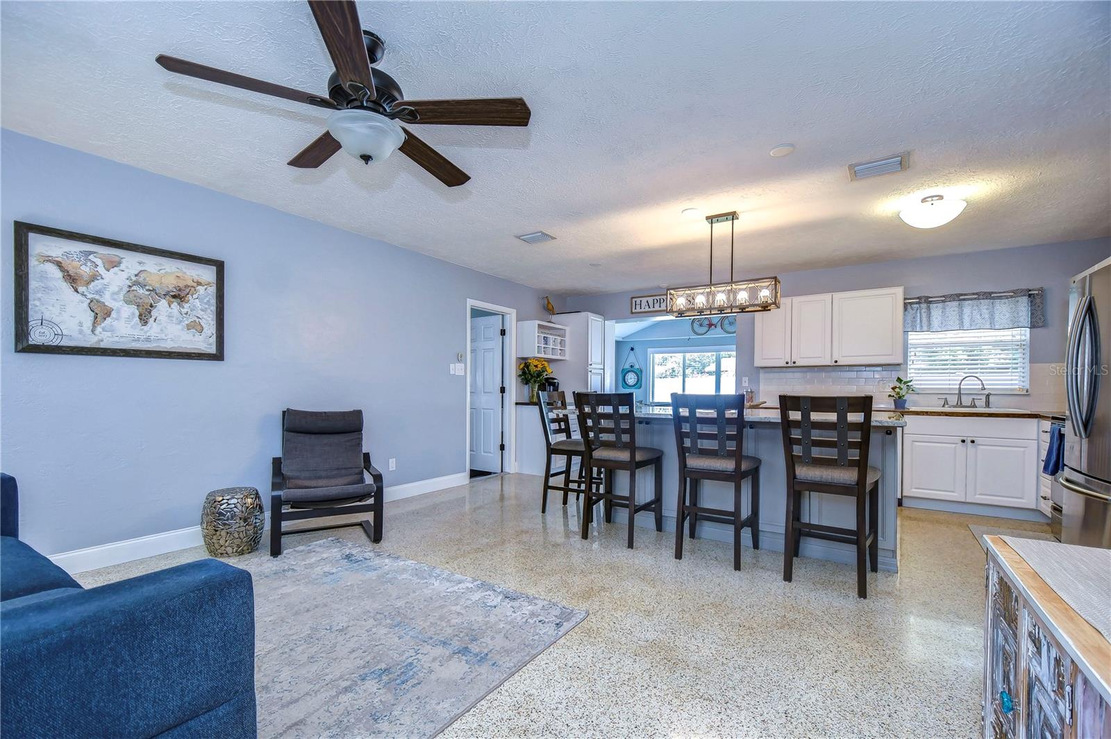 Image 6 of 48 For 5635 24th Avenue N