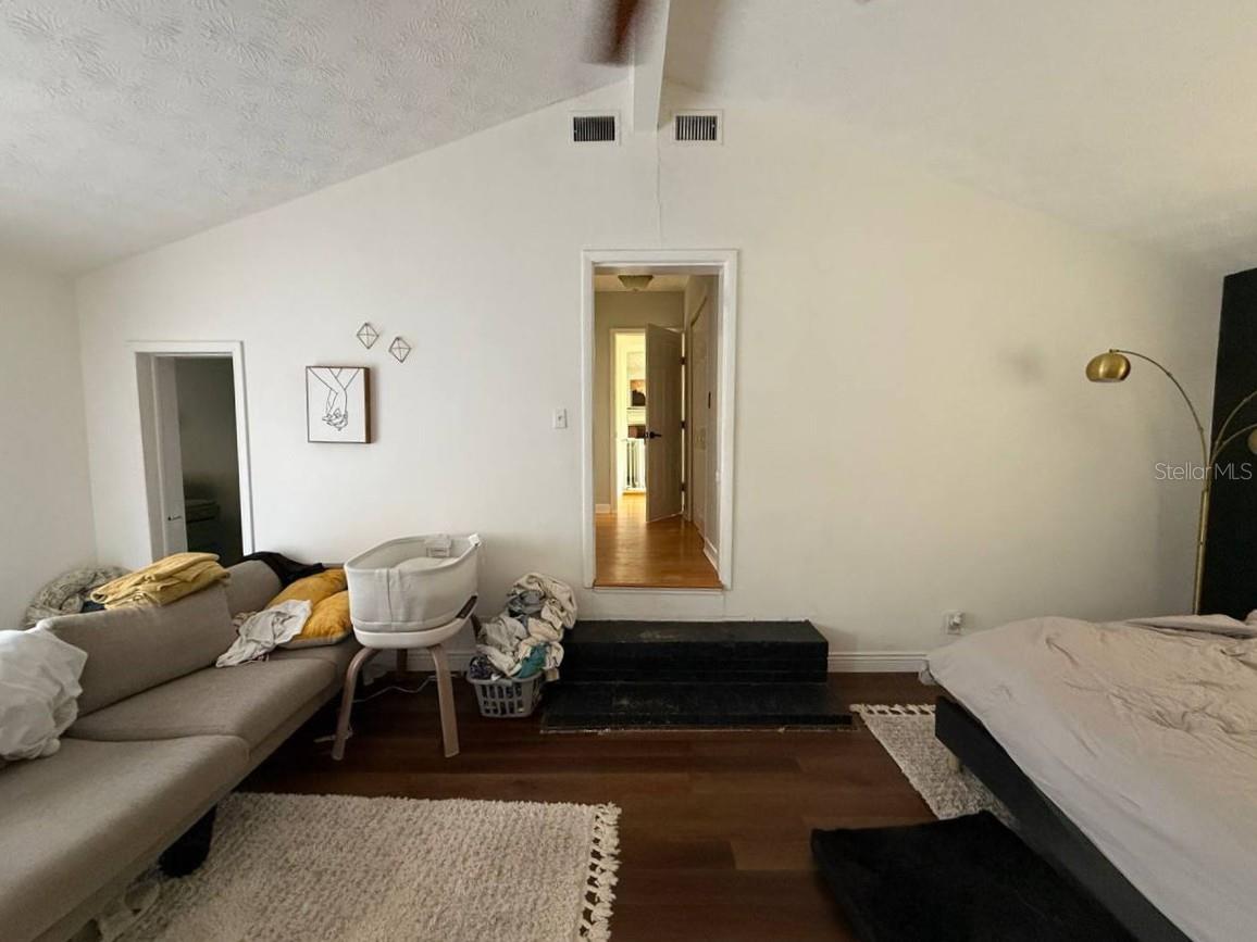 Image 16 of 62 For 3819 Miruelo Circle S