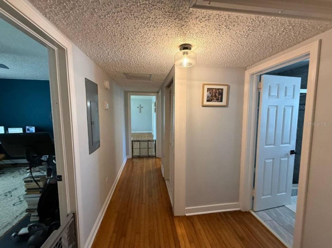 Image 23 of 62 For 3819 Miruelo Circle S