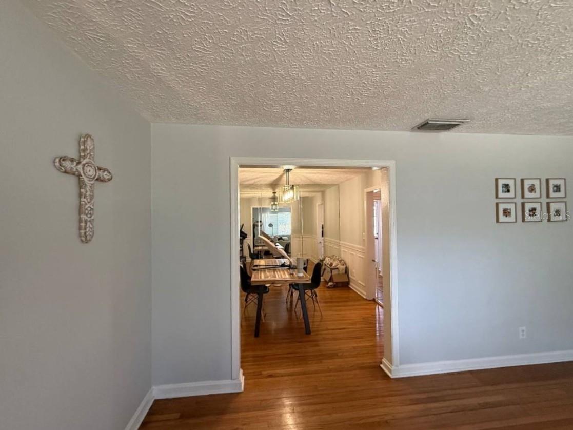 Image 24 of 62 For 3819 Miruelo Circle S