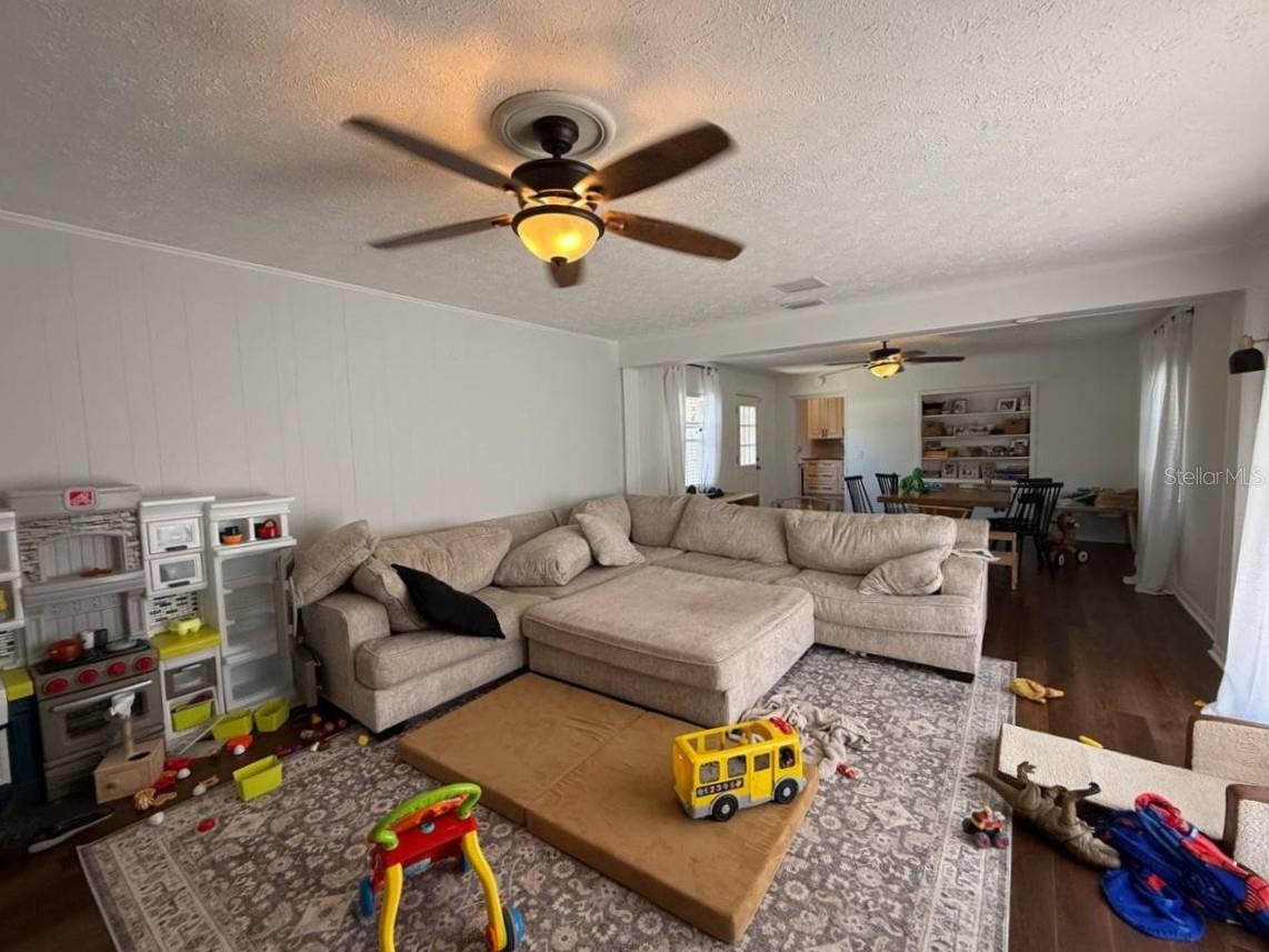 Image 28 of 62 For 3819 Miruelo Circle S