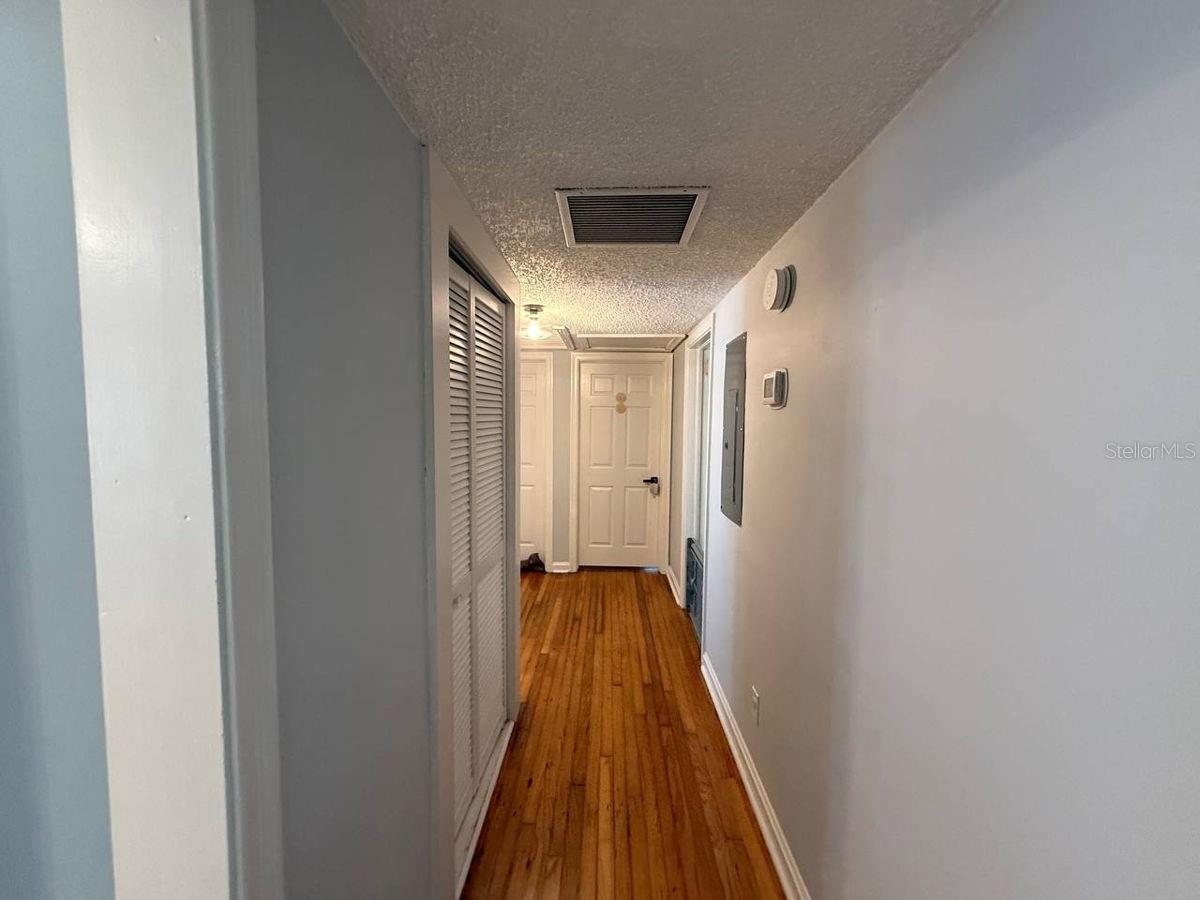 Image 38 of 62 For 3819 Miruelo Circle S