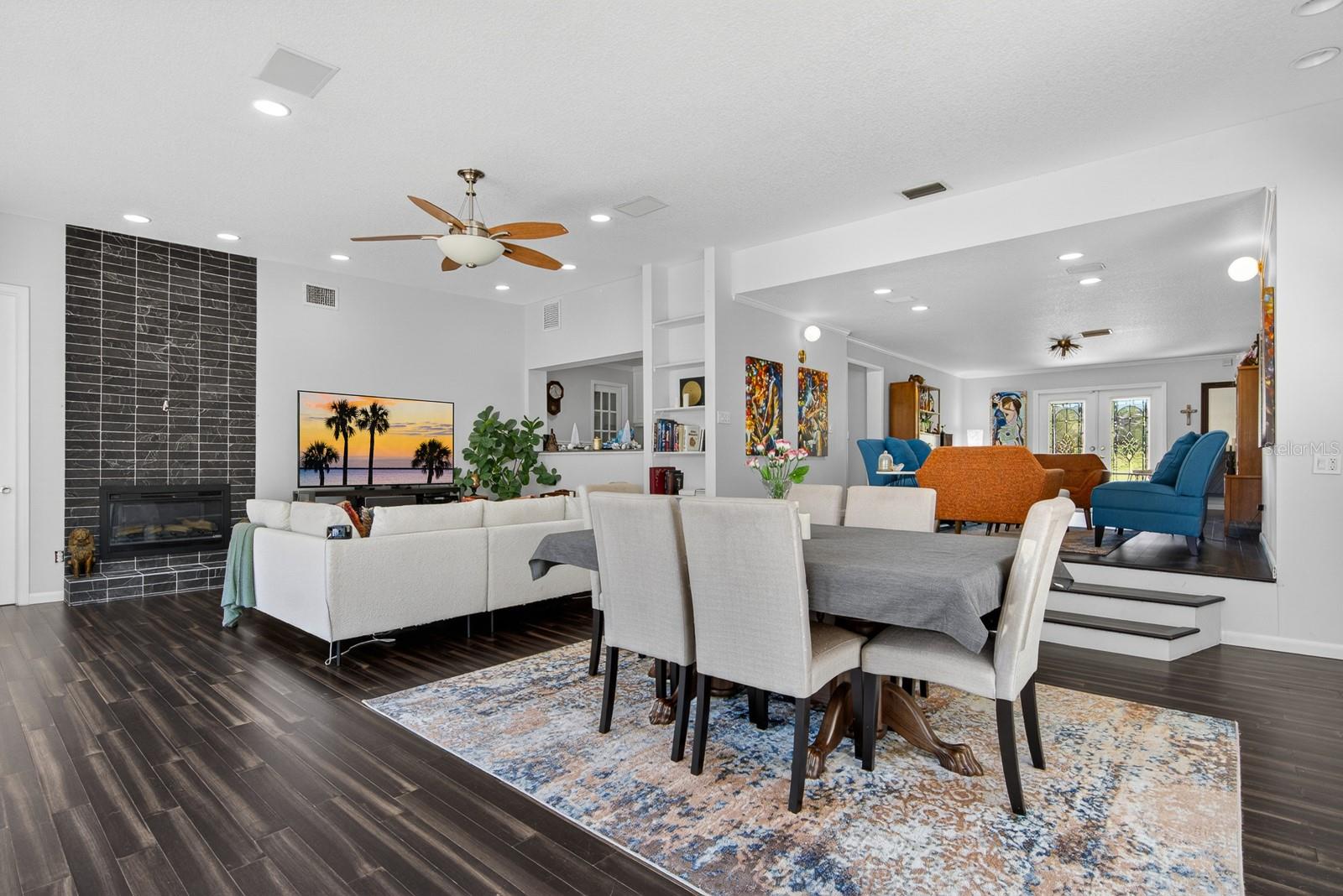 Image 22 of 80 For 608 Vanderbaker Road