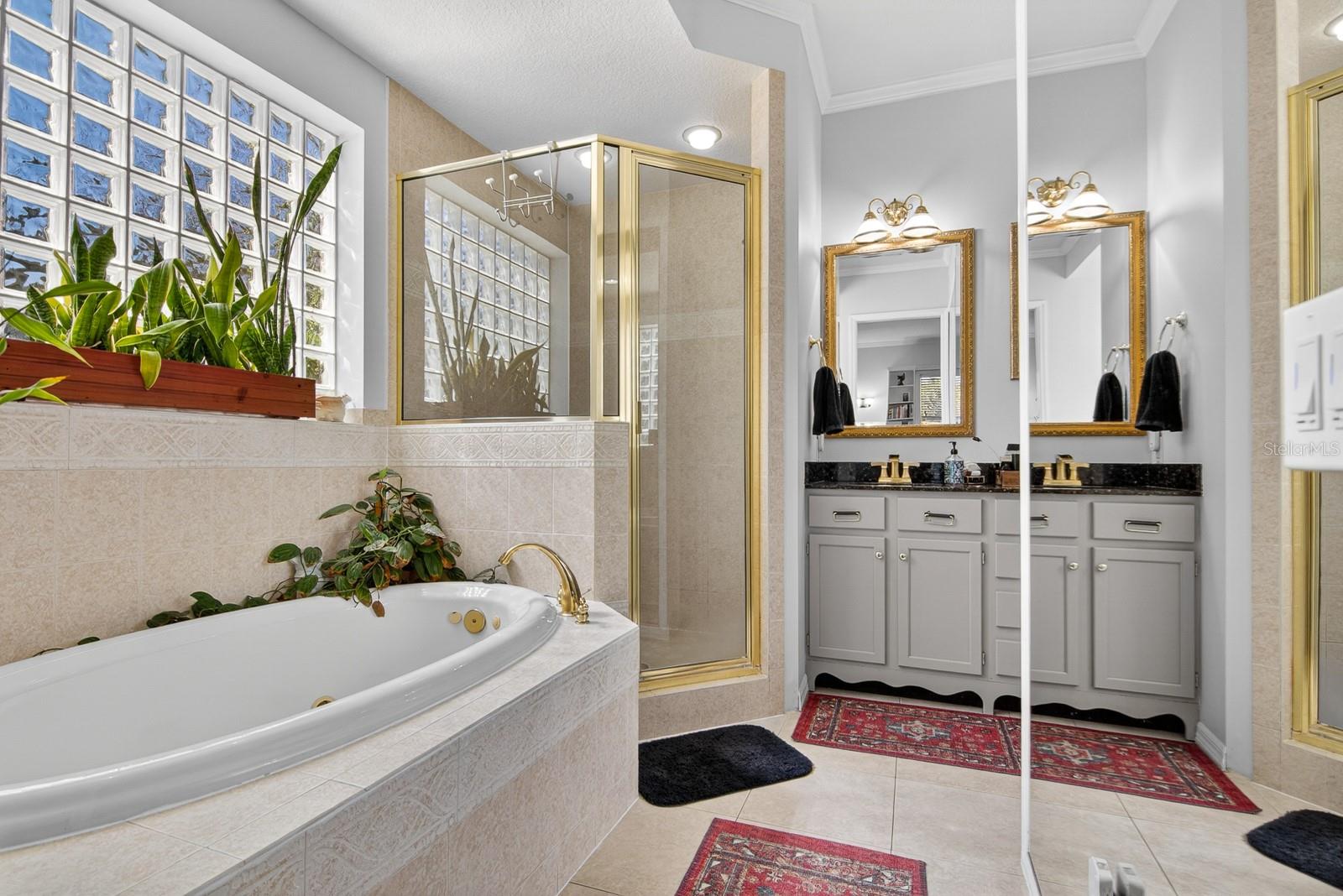 Image 36 of 80 For 608 Vanderbaker Road