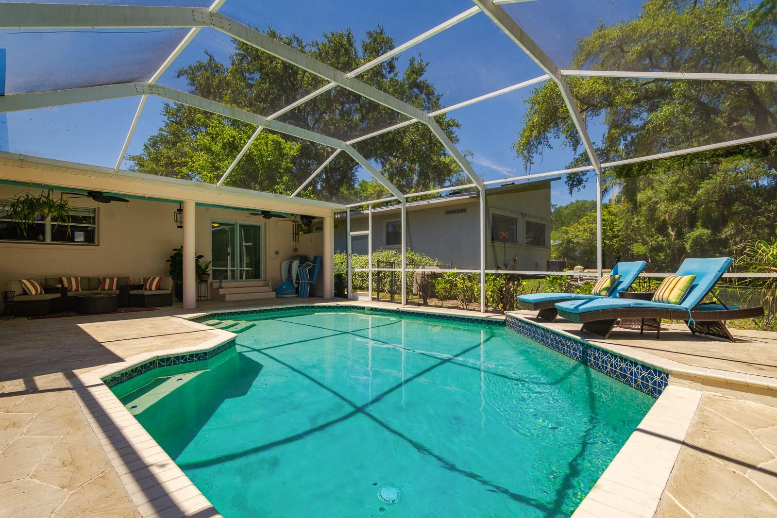 Image 52 of 80 For 608 Vanderbaker Road