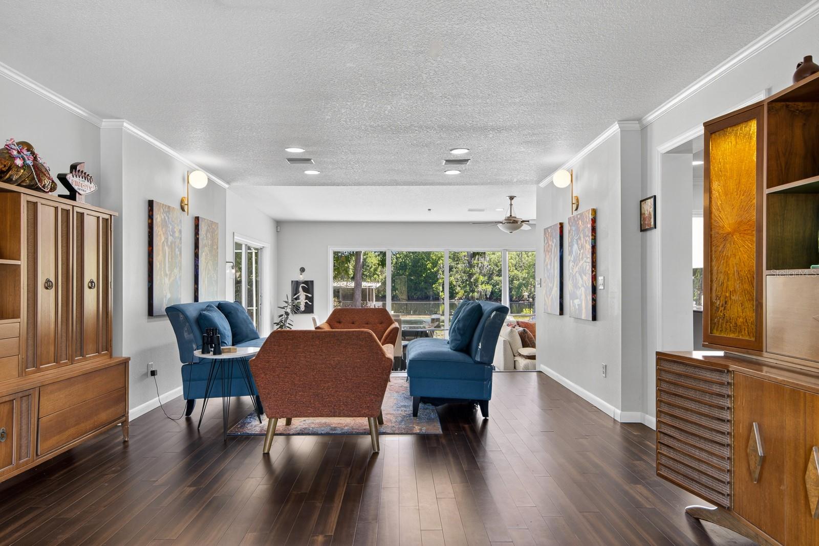 Image 8 of 80 For 608 Vanderbaker Road