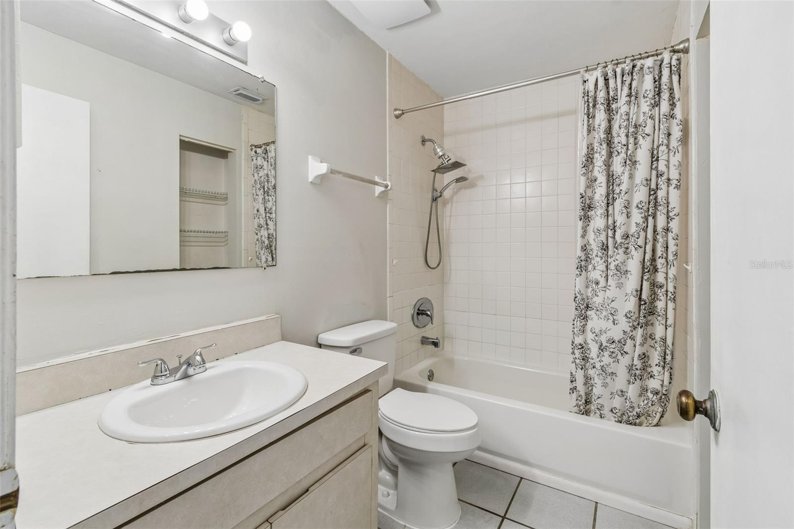 Image 25 of 58 For 5156 Sunridge Palms Drive