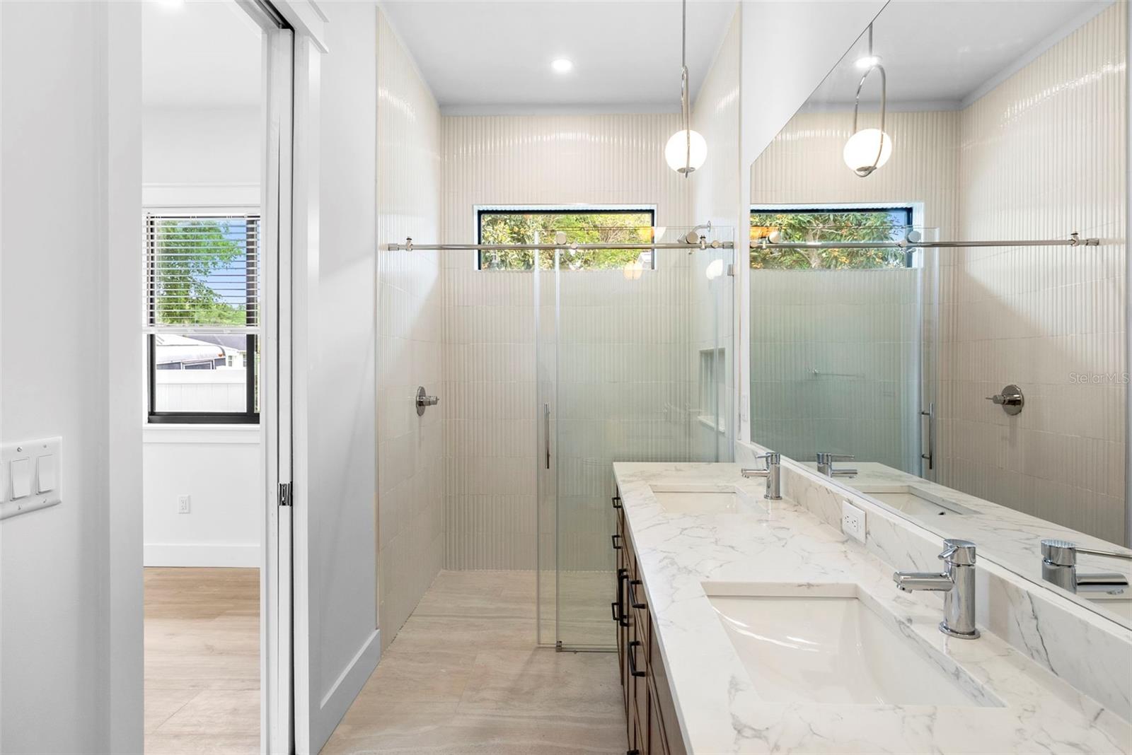 Image 27 of 50 For 1710 Comanche Avenue