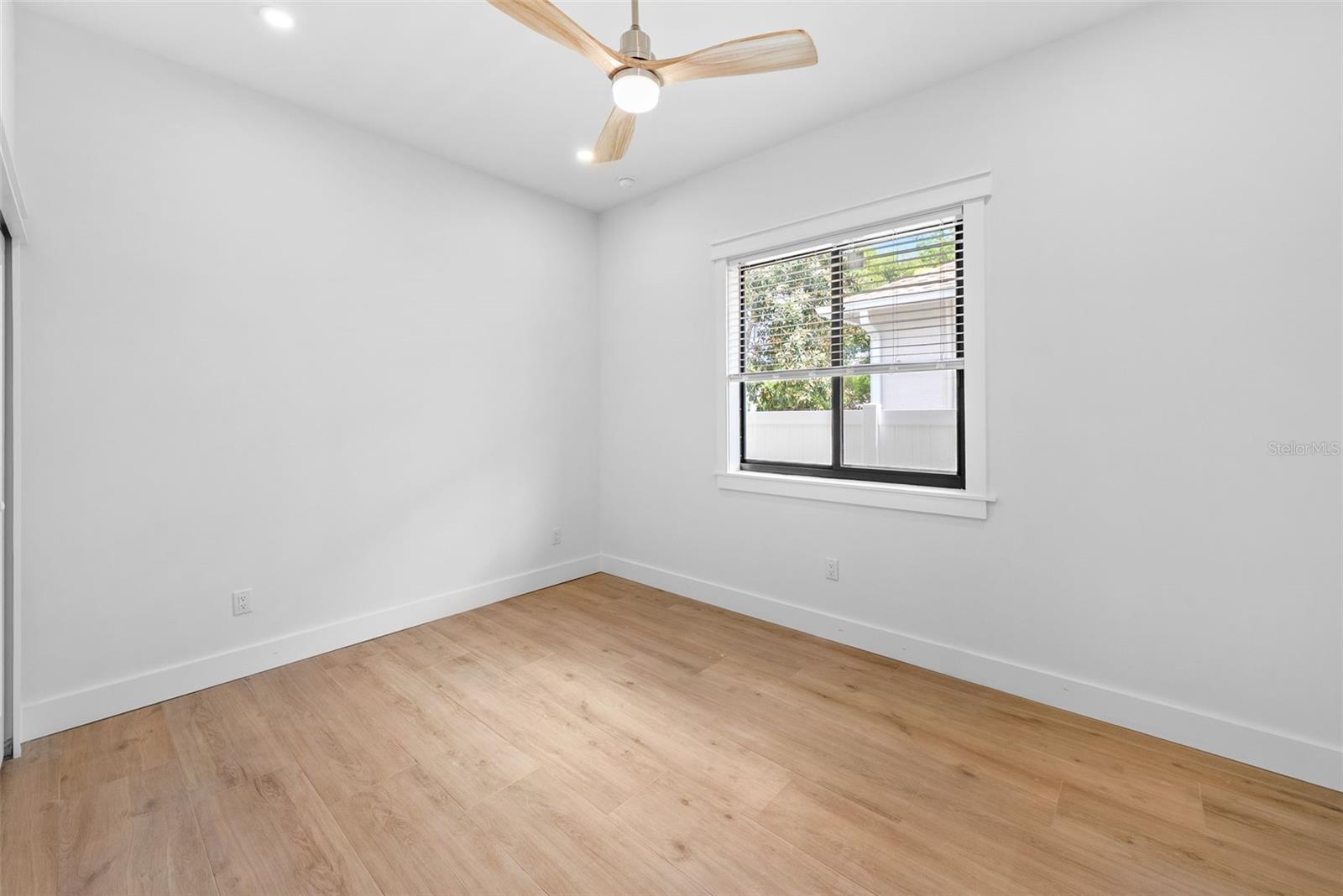 Image 38 of 50 For 1710 Comanche Avenue