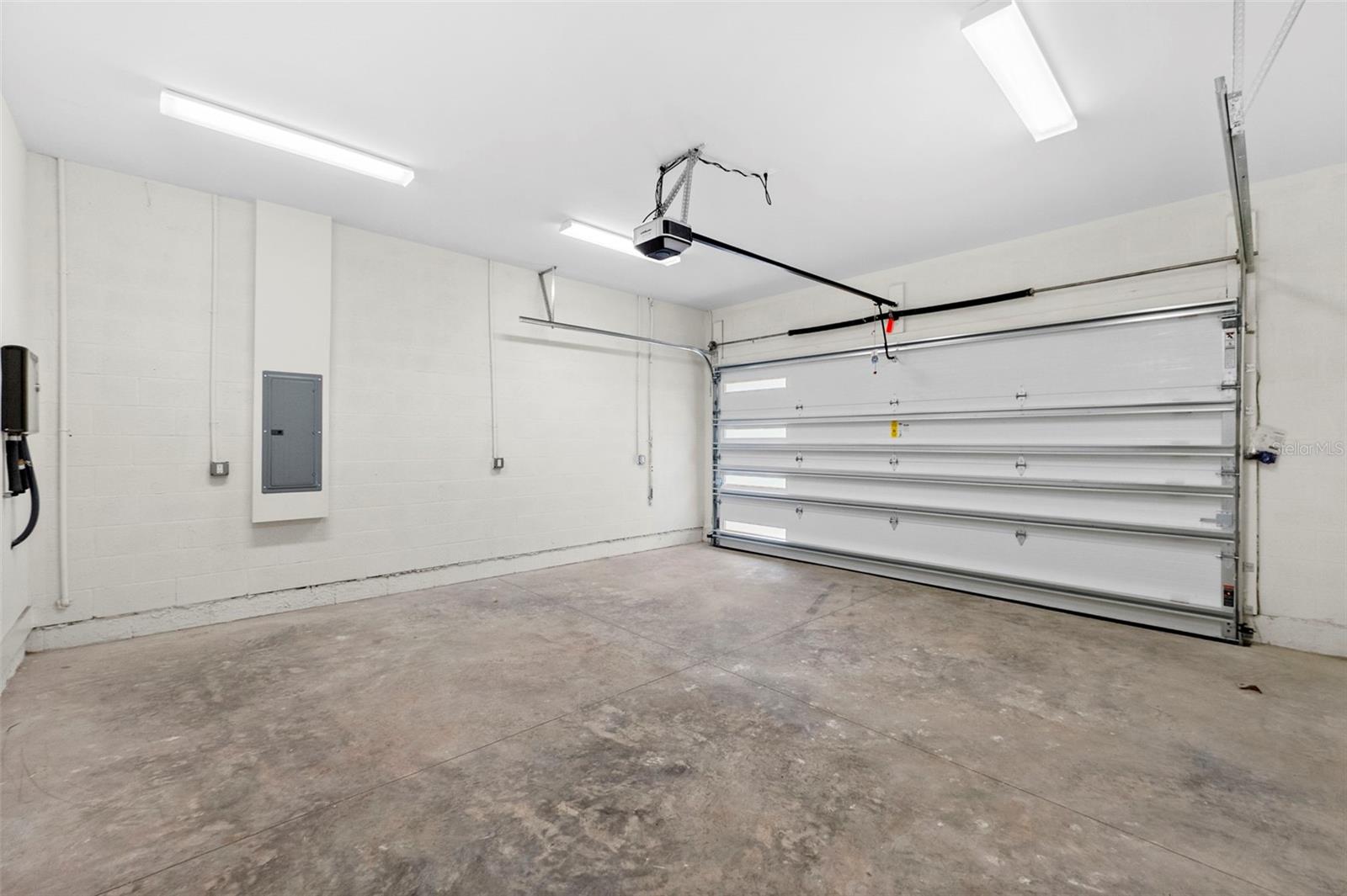 Image 47 of 50 For 1710 Comanche Avenue