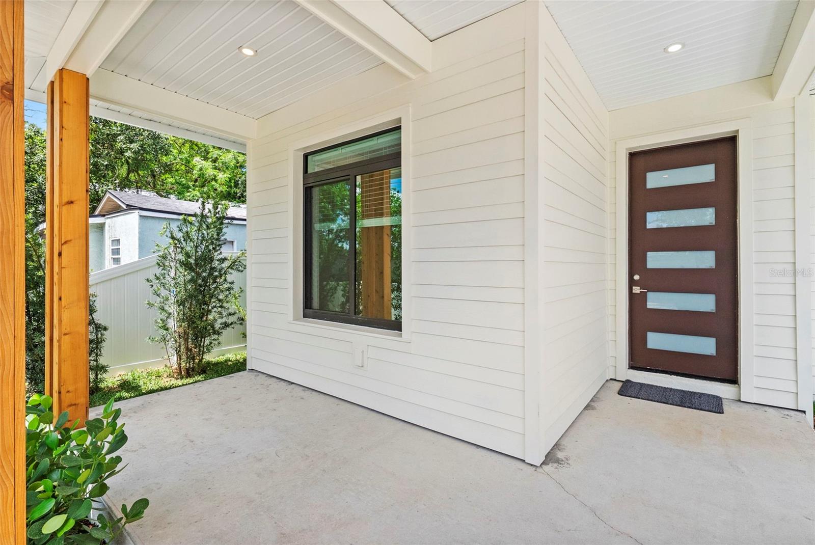 Image 6 of 50 For 1710 Comanche Avenue