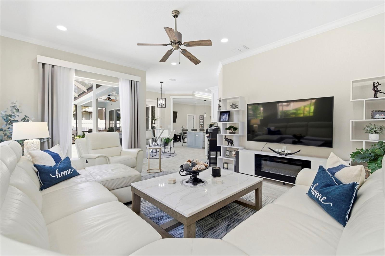 Image 14 of 67 For 8530 Orsi Court