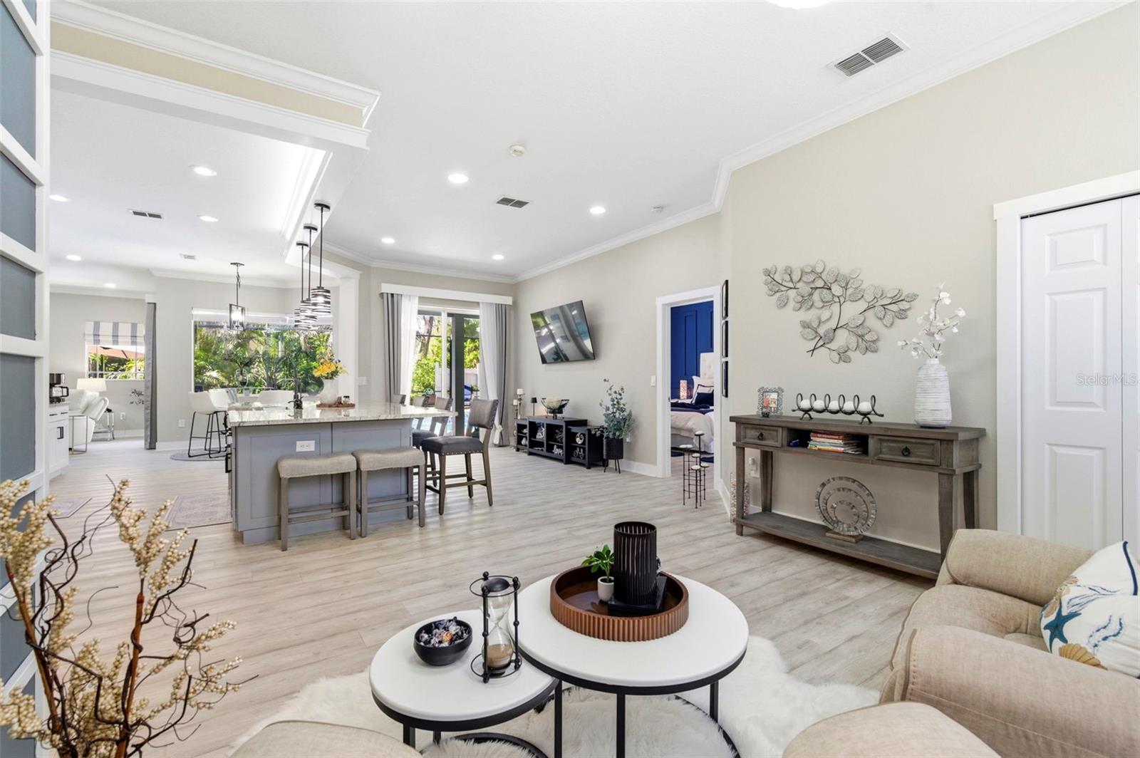 Image 5 of 67 For 8530 Orsi Court