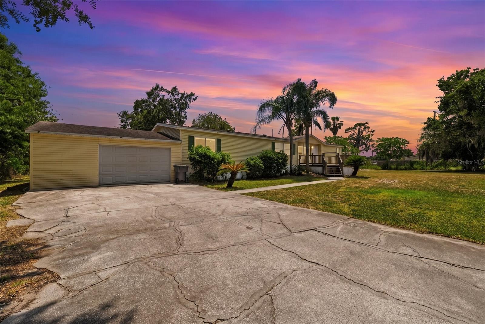 Details for 3205 Oakland Road S, LAKELAND, FL 33801