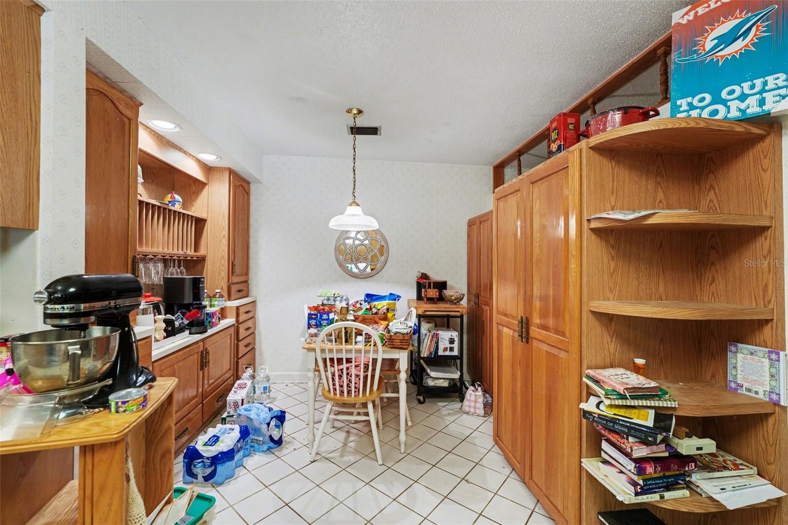 Image 9 of 20 For 6730 Estate Road