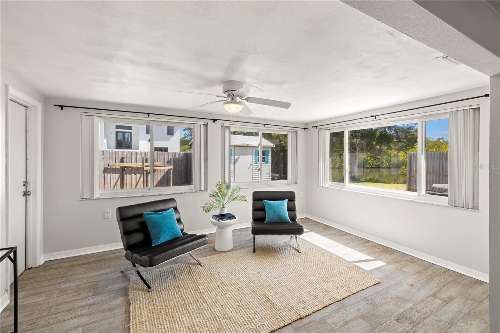 Image 13 of 31 For 5041 Bay Boulevard