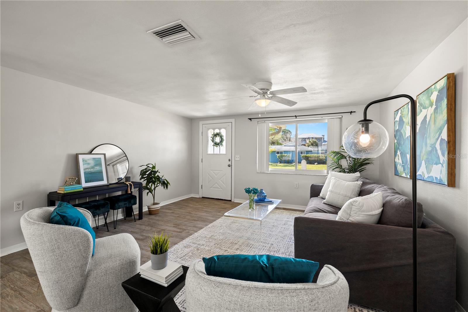 Image 3 of 31 For 5041 Bay Boulevard